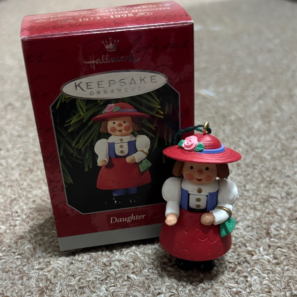1998 Hallmark Keepsake Daughter Ornament